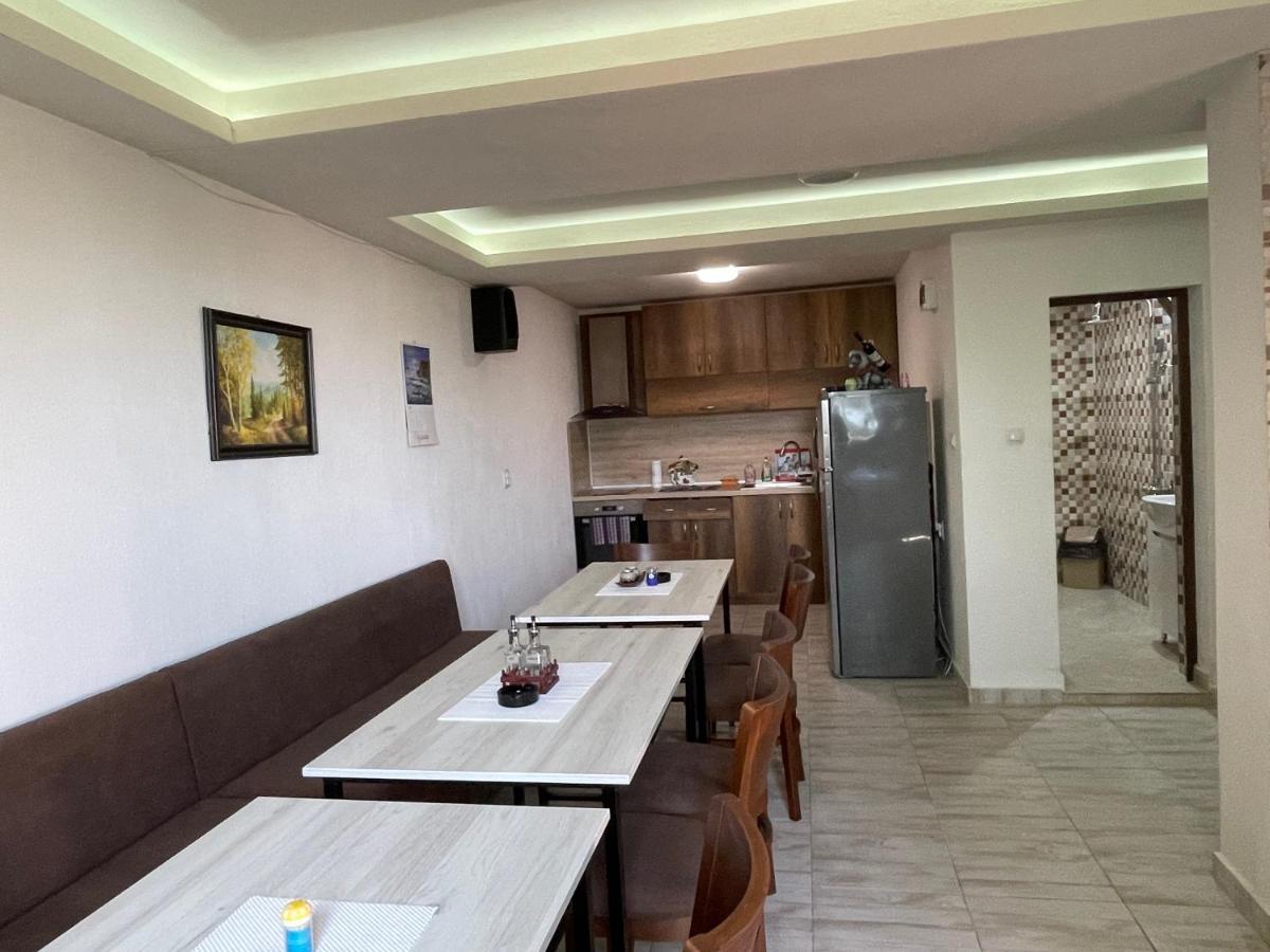 Saint Maria Guest House Velingrad Eksteriør billede